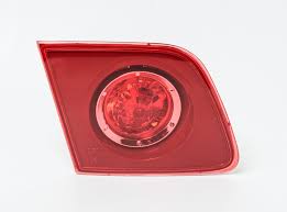 Ліхтар задній лівий внутрішній червоний sedan Mazda 3 2004-2009