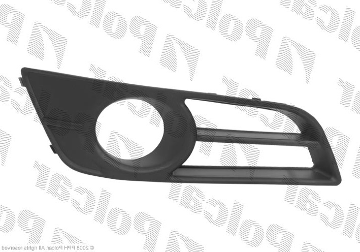 Решітка (противотуманки) в бампер права Toyota Corolla e12 2005-2007 відкрита