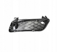 Решітка в бампер, права BMW X3 F25 (БМВ Х3 Ф25) 2010-2014 51117249596