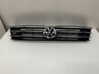 Решітка радіатора VW Tiguan (Фольксваген Тігуан ) R-line 2016-2020 5NA853653 Решітка радіатора VW Tiguan (Фольксваген Тігуан ) R-line 2016-2020 5NA853653