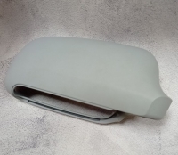 Корпус дзеркала правого (кришка) Audi A3 (8L) / A4 B5 / A6 (C5) Корпус дзеркала правого (кришка) Audi A3 (8L) / A4 B5 / A6 (C5)