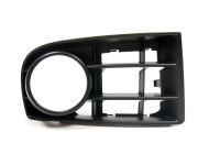 Решітка в бампер права (противотуманки) VW Golf 5 Решітка в бампер права (противотуманки) VW Golf 5