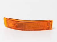 Покажчик повороту в бампер правий Toyota Corolla E9 Покажчик повороту в бампер правий Toyota Corolla E9