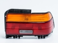 Ліхтар задній правий Toyota Corolla E10 седан