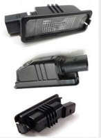 Ліхтар підсвічування номерного знака задній лівий або правий VW Ліхтар підсвічування номерного знака задній лівий або правий VW