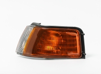 Покажчик повороту + габарит лівий Mazda 323 BG