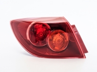 Ліхтар Mazda 3 хетчбек задній лівий зовнішній червоний