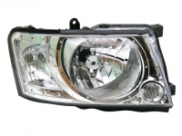 Фара права Nissan Patrol 2003-2009