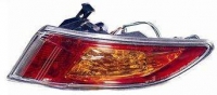 Ліхтар задній правий зовнішній 2006-2009 (жовта вставка)