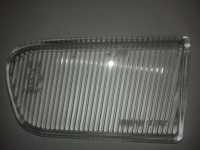 Скло противотуманной фари правої БМВ 5 Е39 рифлене Скло противотуманной фари правої БМВ 5 Е39 рифлене