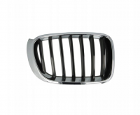 Решітка радіатора права BMW X3 F25 (БМВ Х3 Ф25) 2014-2017 51117338572