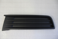 Решітка в бампер ліва VW Touran (Фольксваген Тоуран) 2015-2020 5TA853665