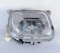 Фара протитуманна права рифлена Mercedes W210 (Мерседес 210) 1995-1999 Фара протитуманна права рифлена Mercedes W210 (Мерседес 210) 1995-1999