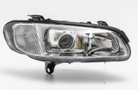 Фара права Opel Omega B 1997-1999 (ксенон) Фара права Opel Omega B 1997-1999 (ксенон)