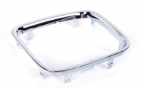 Хром рамка решітки правої BMW e34 до 1993