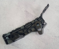 Кронштейн бампера правий Mazda 3 (Мазда 3) 2013-2020 BHN1-50-0T1F