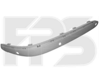 Накладка бампера переднього права (з отворами парктроніка)