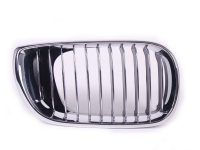 Решітка права (ноздрі) хром  BMW E46 2001-2005