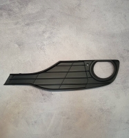 Решітка в бампері, ліва BMW 3 F30 (БМВ 3 Ф30) 2012-2019 51117281919