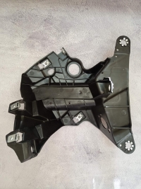 Кронштейн крила переднього правого BMW X5 F15 51647294544 51657294544