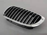 Решітка (ноздрі) ліва BMW 3 e46 купе після 2003 (хром)