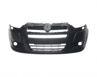 Передній бампер Fiat Doblo після 2010 ( під покрас з отв. під омивачі та противотуманки)