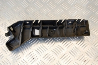 Кронштейн правий заднього бампера Seat Leon с 2012- хетчбек