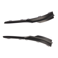 Молдинг бампера правий VW Golf 7 (Фольксваген Гольф 7) 2012-2020