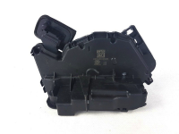 Замок двері задньої правої VW Passat B8 (Фольксваген Пассат Б8) USA 2016-2019 5TA839016D