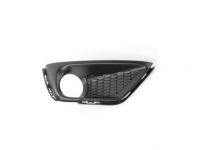 Решітка бампера, права Jeep Compass (Джіп Компас) 2017-2020 5UQ01RXFAB, 5UP97RXFAB Решітка бампера, права Jeep Compass (Джіп Компас) 2017-2020 5UQ01RXFAB, 5UP97RXFAB