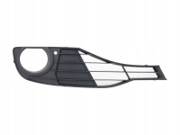 Решітка в бампері, ліва BMW 3 F30 (БМВ 3 Ф30) Luxury line 2012-2019 51117281917