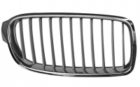 Решітка радіатора права BMW 3 F30 (БМВ 3 Ф30) Luxury line 2012-2019 51137263482