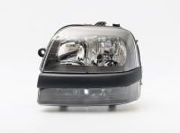 Фара ліва (під електрокорректор) Fiat Doblo 2001-2004 на 3 лампи