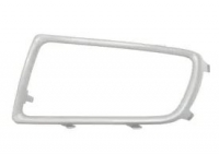 Решітка в бампері Mazda 6 (Мазда 6) 2002-2008 GR1A-50-C22A