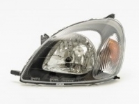 Фара ліва Toyota Yaris 1999-2002 чорна