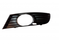 Решітка противотуманки в бампер ліва Seat Leon до 2005