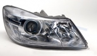 Фара права Skoda Octavia A5 2009-2013 без надписи OCTAVIA