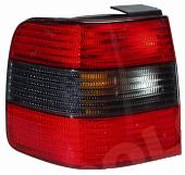 Ліхтар задній лівий зовнішній красно-димчастий (sedan)