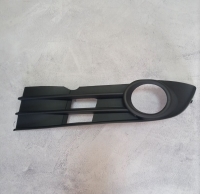 Решітка в бампер ліва VW Touran (Фольксваген Тоуран) 2006-2010 1T0853665F