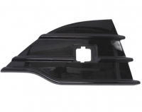 Решітка в бампері права, з отвором для буксирного крюка Ford Escape / Kuga (Форд Ескейп / Куга) 2013-2016 Решітка в бампері права, з отвором для буксирного крюка Ford Escape / Kuga (Форд Ескейп / Куга) 2013-2016