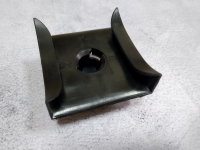 Кронштейн бампера внутрішній BMW e34 (БМВ 5 е34)