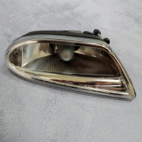 Фара протитуманна права Mercedes ML W163 (Мерседес МЛ 163) 2001-2005