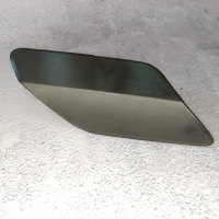 Заглушка омивача фари правого VW Golf 7 GTI (Фольксваген Гольф 7 GTI) Заглушка омивача фари правого VW Golf 7 GTI (Фольксваген Гольф 7 GTI)