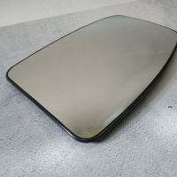 Вкладиш (дзеркальний елемент) правого дзеркала Рено Мастер / Опель Мовано / Ніссан Інтерстар Вкладиш (дзеркальний елемент) правого дзеркала Рено Мастер / Опель Мовано / Ніссан Інтерстар