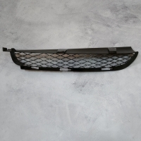 Решітка бампера права верхня BMW X5 e53 2004-2007