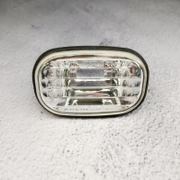 Повторювач повороту прозорий Toyota Повторювач повороту прозорий Toyota