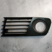 Решітка противотуманной фари в бампер ліва Seat Ibiza / Cordoba до 2006 Решітка противотуманной фари в бампер ліва Seat Ibiza / Cordoba до 2006