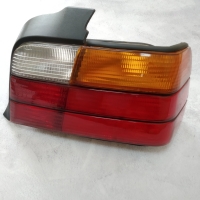 Ліхтар задній правий красно-жовтий BMW E36 (БМВ Е36) седан