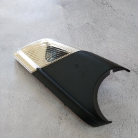 Повторювач повороту правий в дзеркало Skoda Octavia A5 / VW Polo 4 (9N) 2005-2009