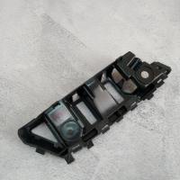 Кронштейн переднього бампера лівий VW Tiguan (Фольксваген Тігуан ) 2011-2016